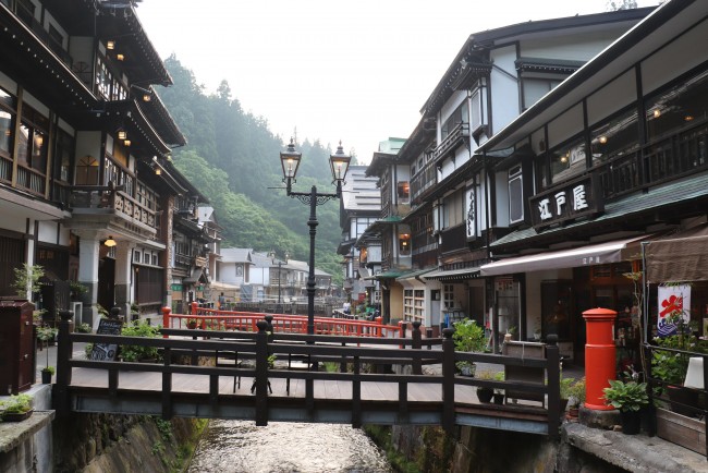 銀山温泉