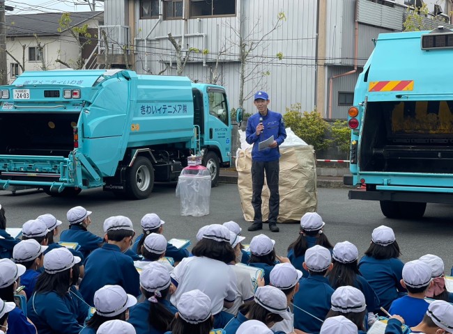 ごみ収集車の説明